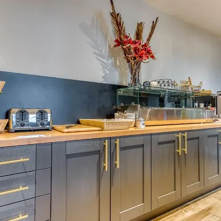 Mosa Hotel Hermalle-sous-Argenteau