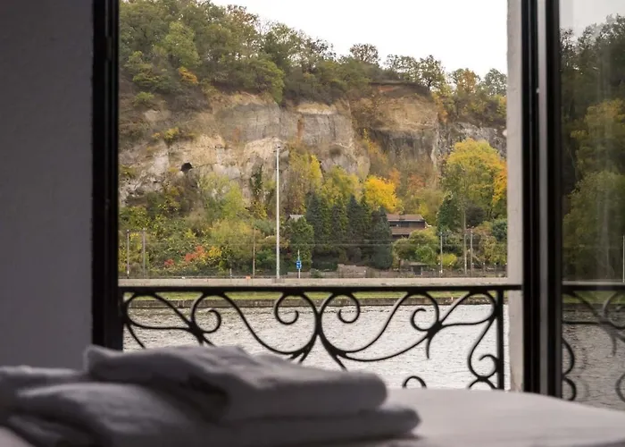 Mosa Hotel Hermalle-sous-Argenteau